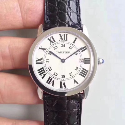 까르띠에 롱드솔로 화이트 Ronde Solo de Cartier 36mm K11