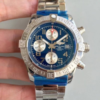 브라이틀링(Breitling)어벤져 스카이랜드 블루